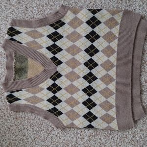 Women's knitted vest